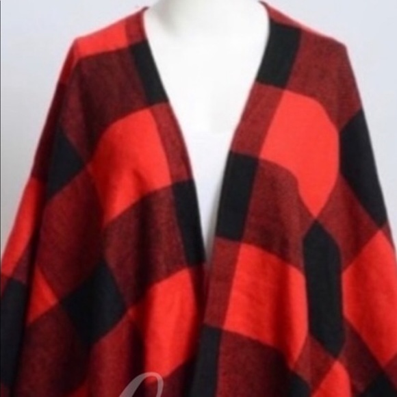 Sweaters - 1 red and black